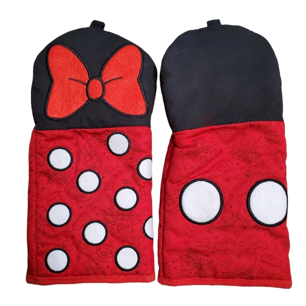 Mickey and Minnie Mouse Pot Holder